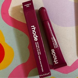 Rhode Skin Peptide Lip Tint Raspberry Jelly